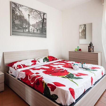 Benvenuti A Casa Apartment ปิซา ภายนอก รูปภาพ