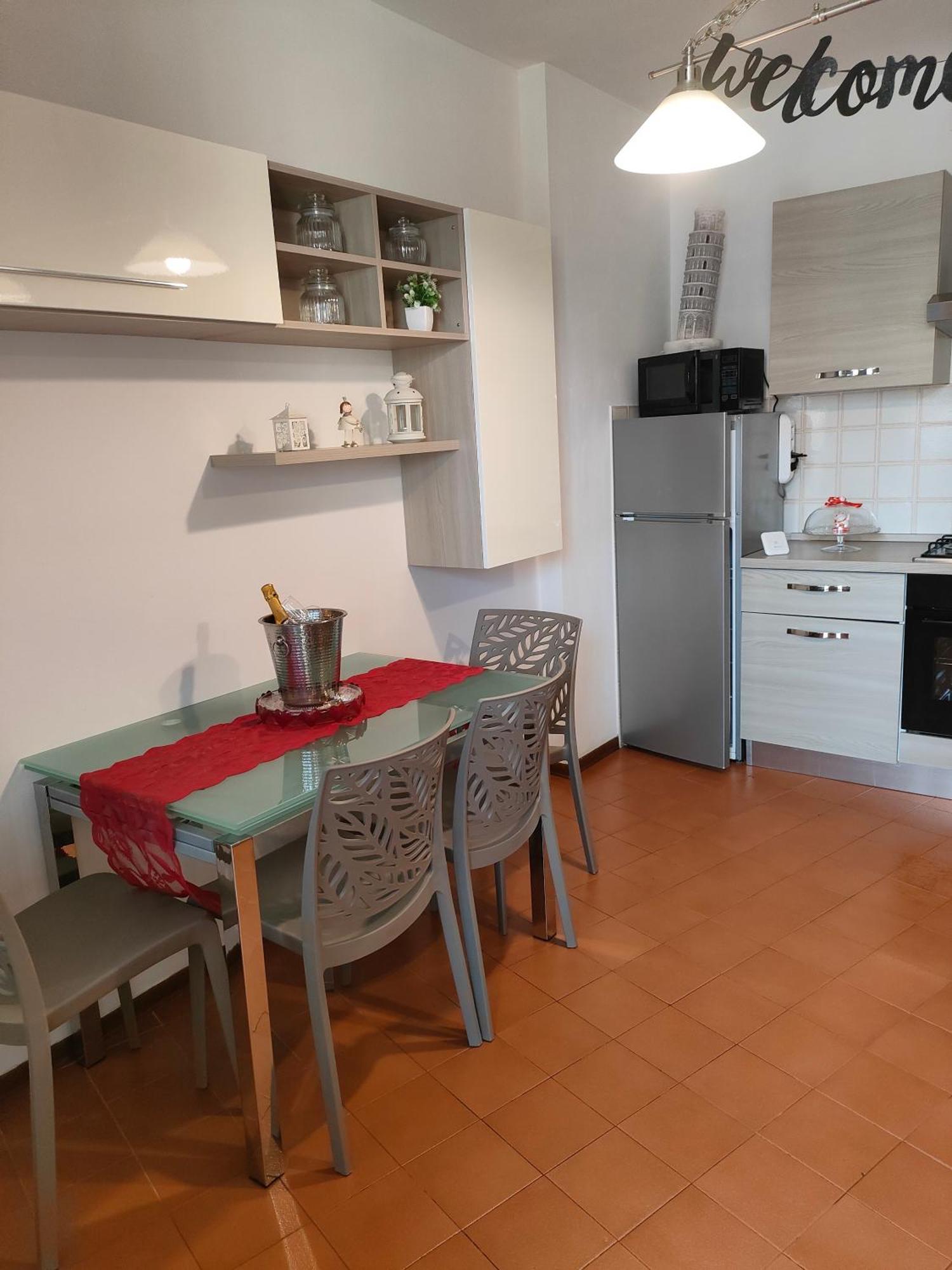 Benvenuti A Casa Apartment ปิซา ภายนอก รูปภาพ