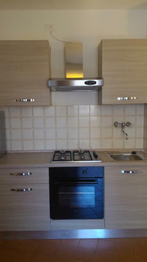Benvenuti A Casa Apartment ปิซา ภายนอก รูปภาพ